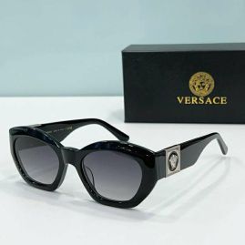 Picture of Versace Sunglasses _SKUfw57303412fw